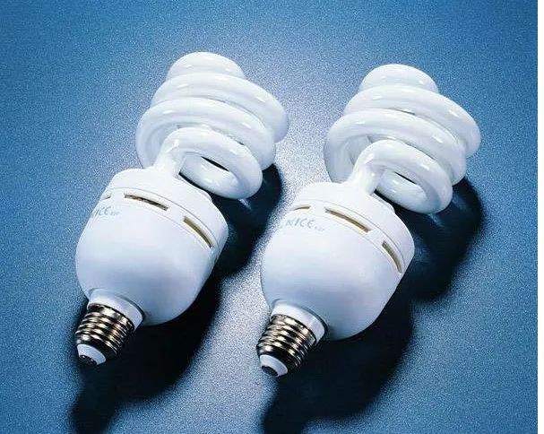 v2-8ba84c83960bc413f56c86adbf372e3b_720w.jpg